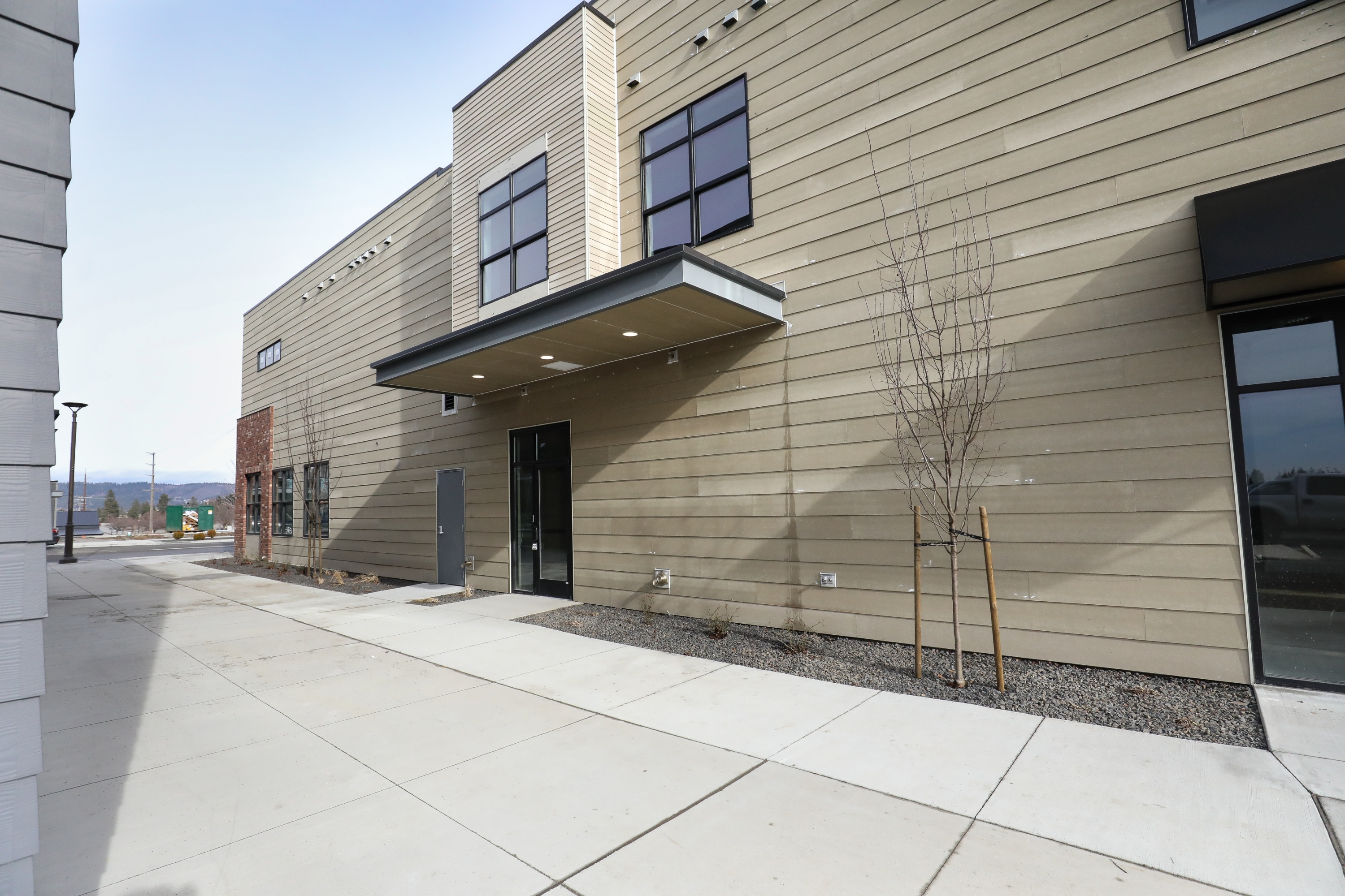 21806 East Indiana Avenue - 201