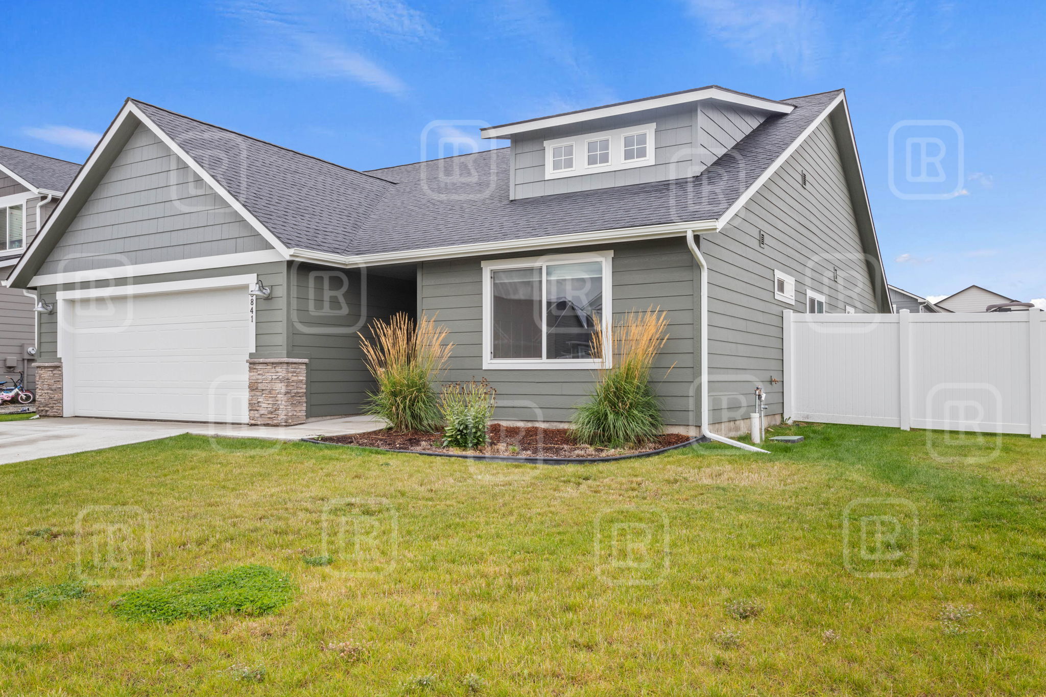 3841 North Abel Lane