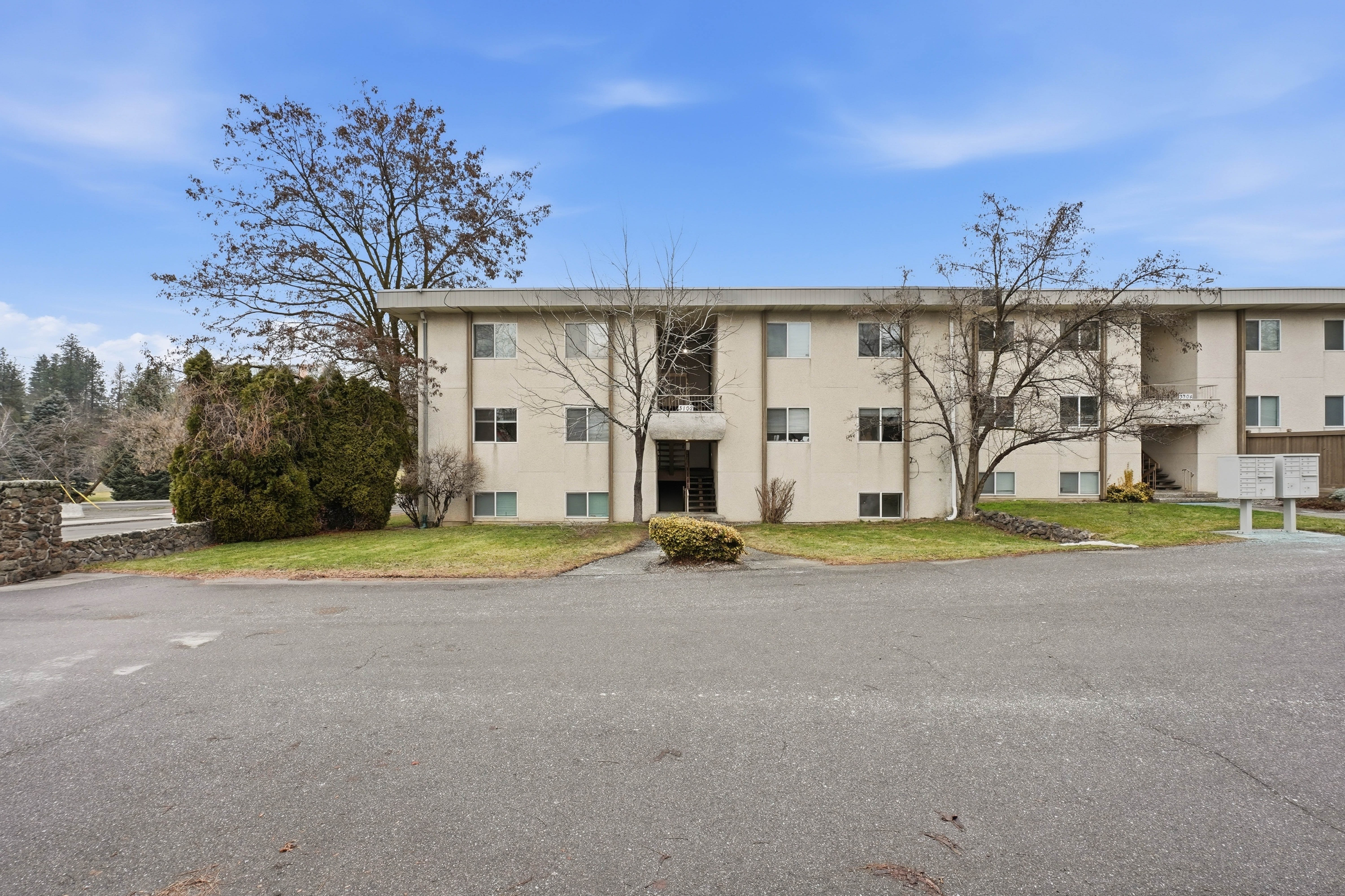 3102 East 27th Avenue - 102