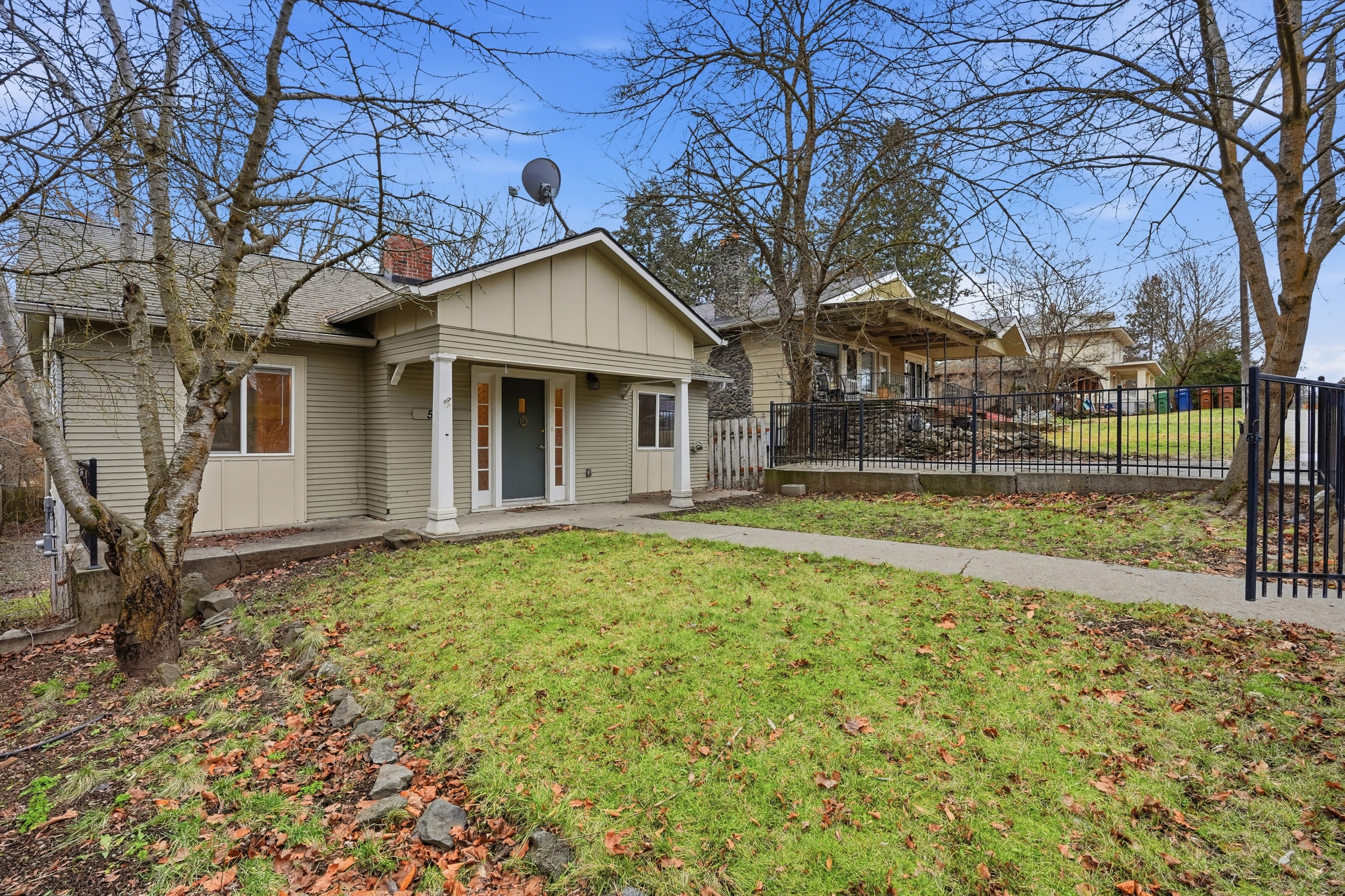 Property thumbnail image