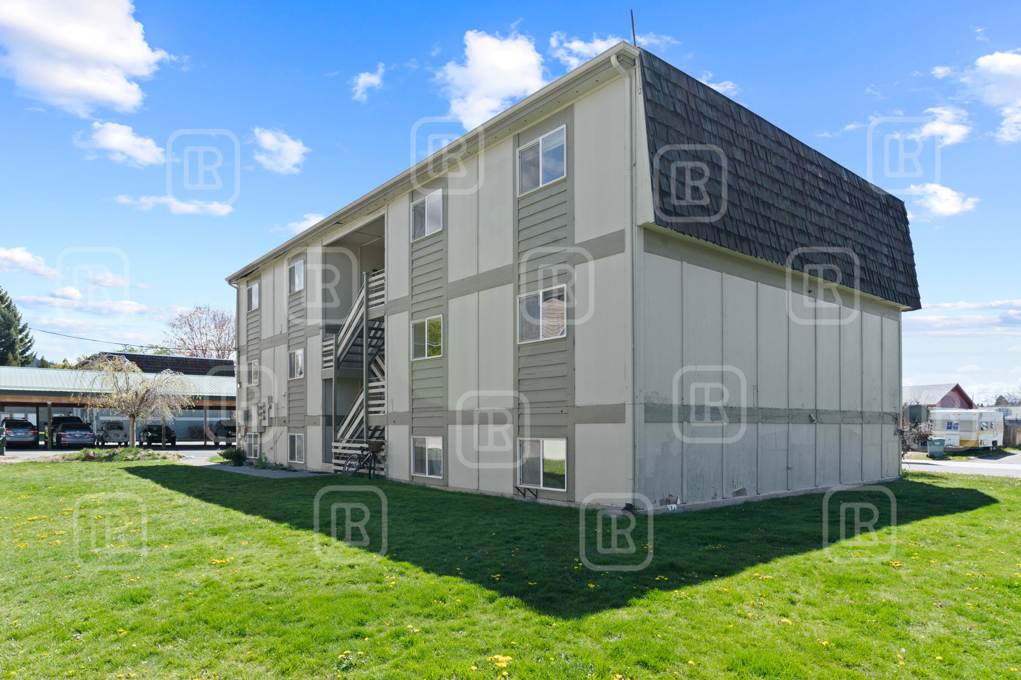 107 East Hattie Ave - 4