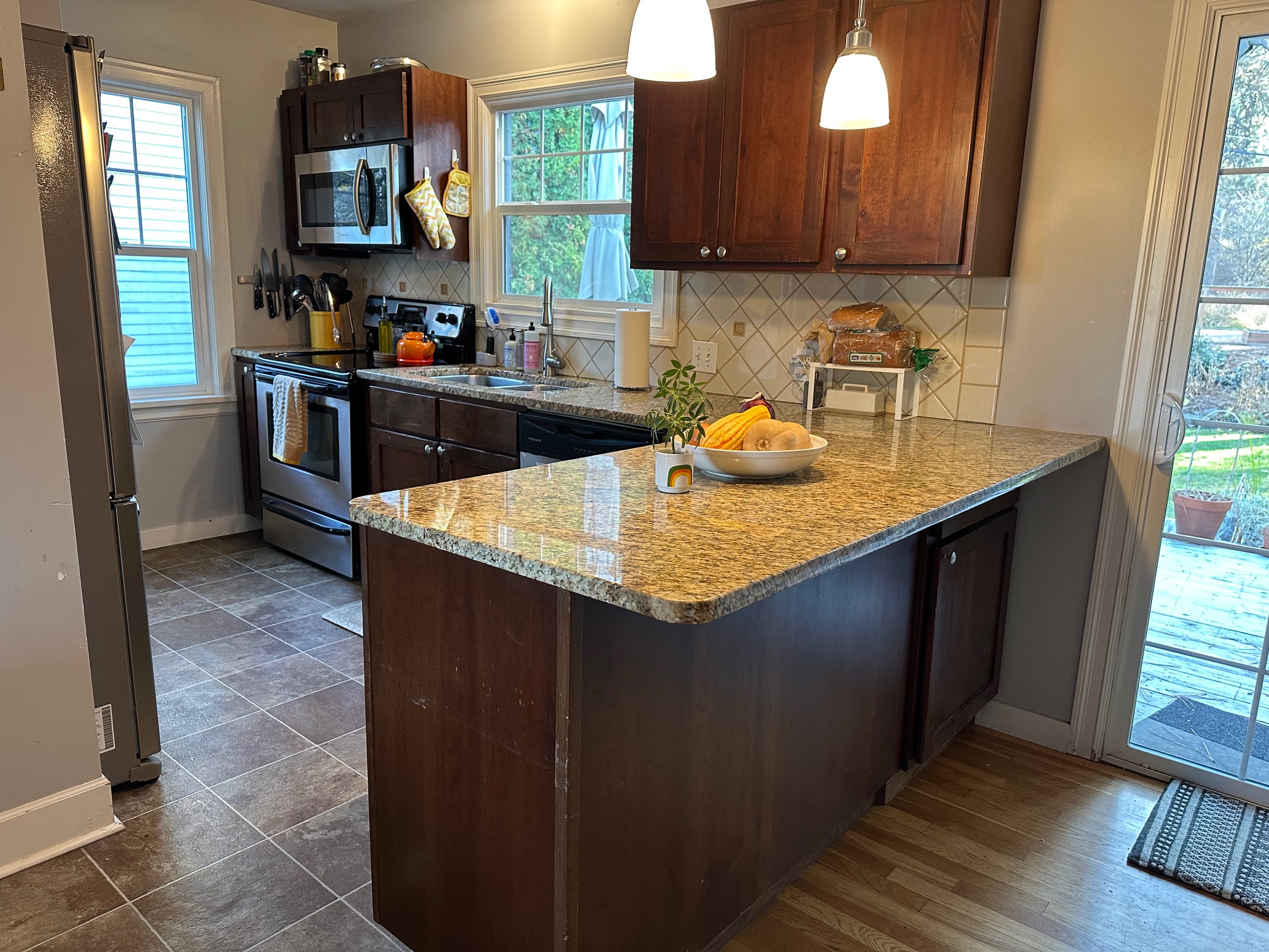 Property thumbnail image